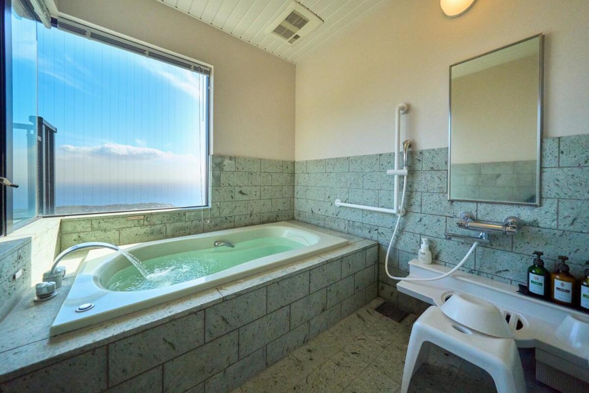 Suite Villa Panora Izu Akazawa 1F Ito  Exterior photo